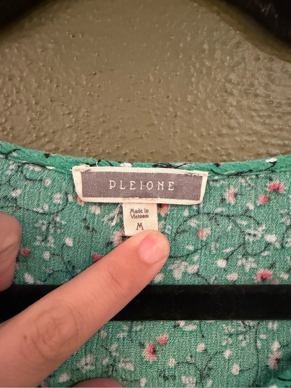 Pleione Green Floral Ruffle-Hem Tunic